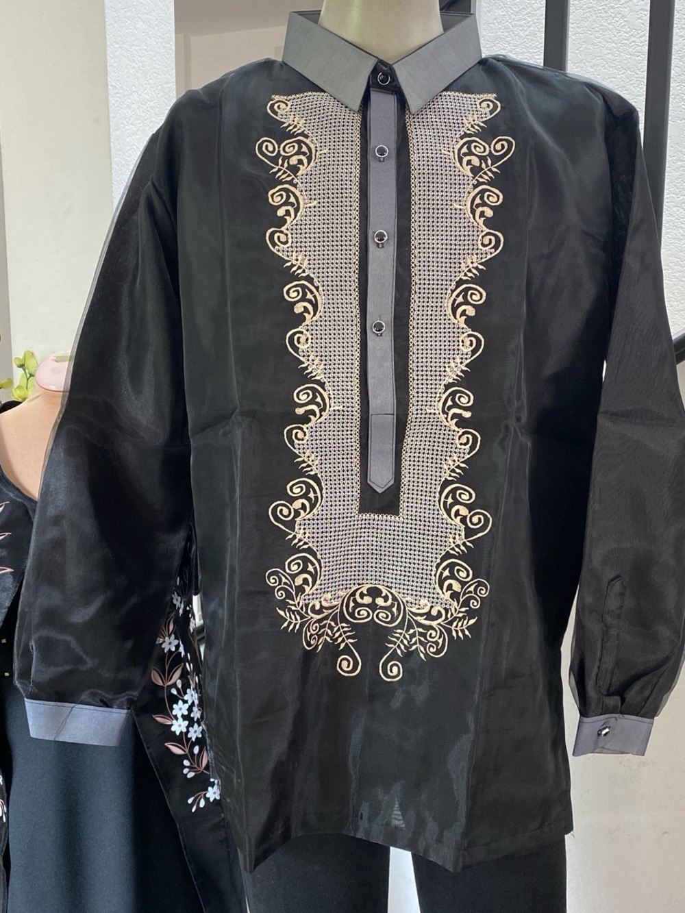 Black Barong Tagalog Embroidered Men's Tunic with Beige Detailing